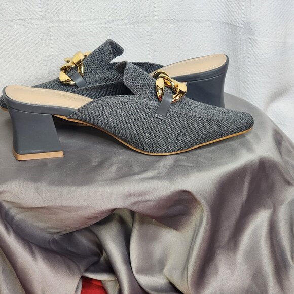 Newbella Grey Mousse Fit Pointed Toe Square Heel Gold Tone Chain Dress Mule 7.5 - Picture 9 of 16